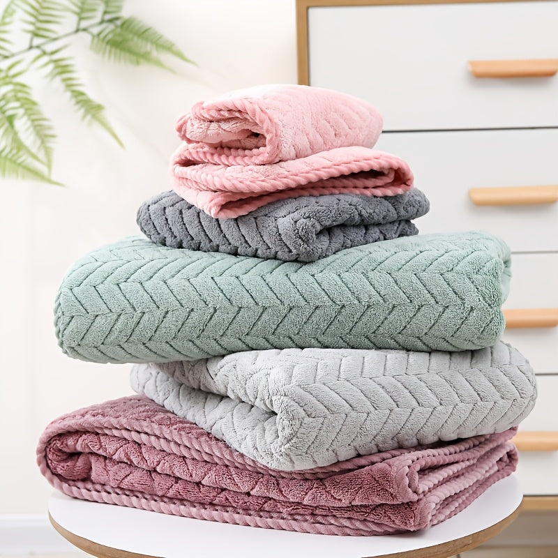 2pcs Bathroom Towel Set, Coral Fleece Plush Bath Towel Set, Quick-Drying, Absorbent, Soft, Household Bath Towel, Suitable for Home, Outing, SPA Use, Bathroom Accessories