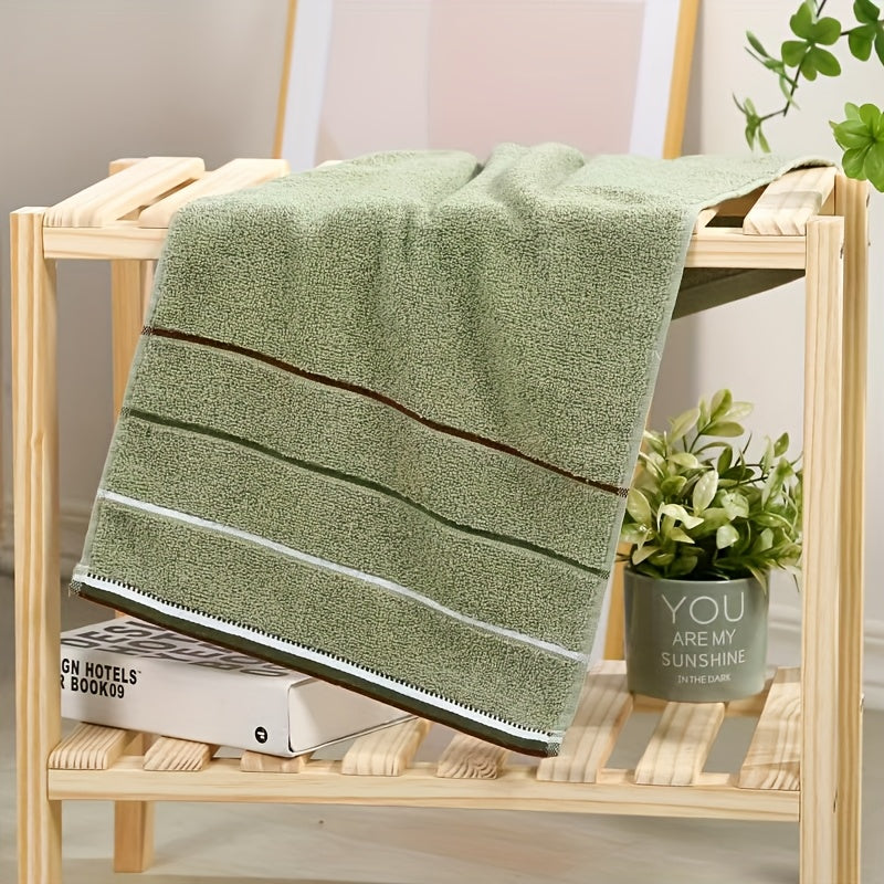 Set of 3 Luxurious Bath Towels And Face Towels, Made of 100% Polyester, Measuring 28.74X12.99 Inches, Soft And Absorbent, Quick-Drying Towels, Suitable for Bathrooms.