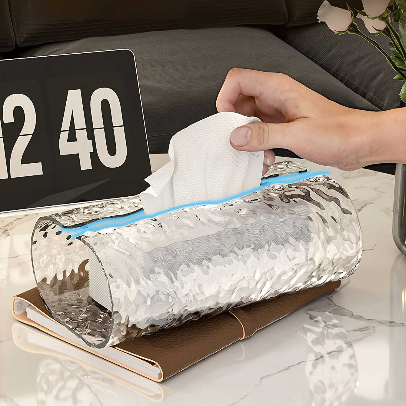 1pc elegant oval corrugated texture tissue box cover, sparkling tissue box, suitable for bathroom, dressing table tissue dispenser, high-end living room desktop decoration, simple and luxurious coffee table tissue storage