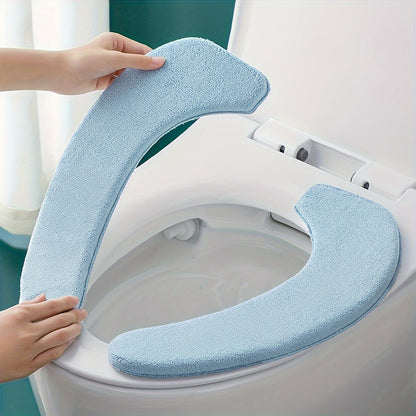 1 Pair Thickened Cashmere Toilet Seat Cover - Bath Bathroom Accessories - Soft Plush Winter Cushion with Waterproof Sticker for Four Seasons Universal Fit - Easy to Clean and Paste