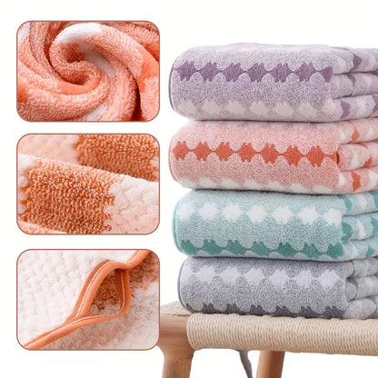 Thickened and enlarged bath towel set for adult Men's and Women's household quick drying and absorbent beach towels, gift universal bath towel, super soft, super absorbent, fast drying, modern design