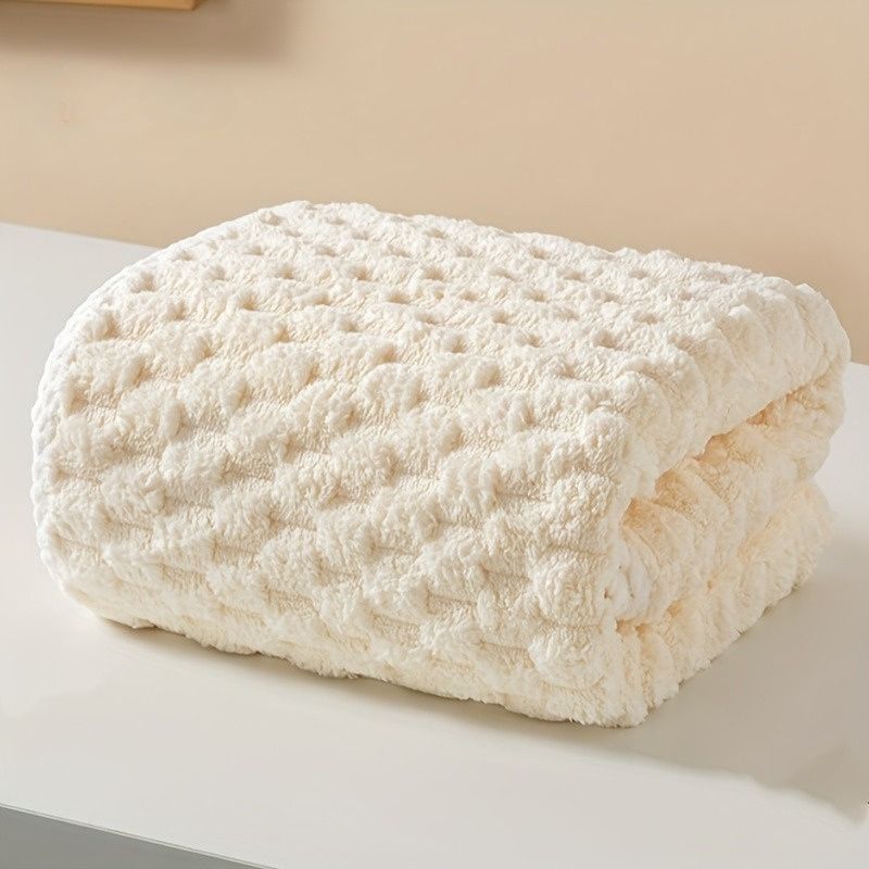 Luxurious Microfiber Bath Towel, Soft, Absorbent Quick-Dry Coral Fleece, Hair-Resistant, Universal Fit, Polyester Fiber, for Bathroom Essentials